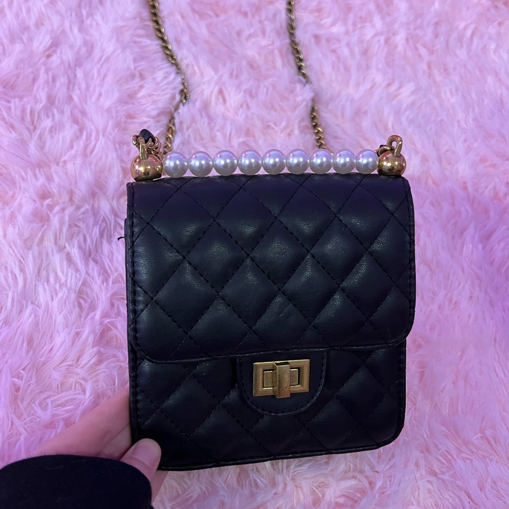 Black/gold/pearl bag - Picture 2 of 4